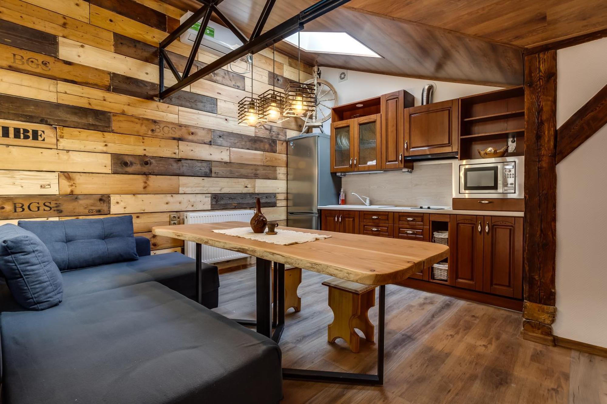 Four Bedrooms Apartment In The Heart Of Lviv Dış mekan fotoğraf